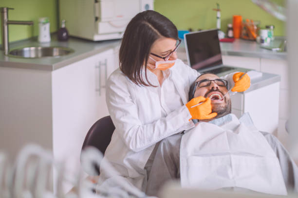 Best Emergency Gum Treatment in Columbiana, OH
